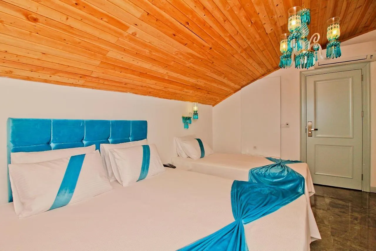 Yazar Lara Hotel Antalya 3*,