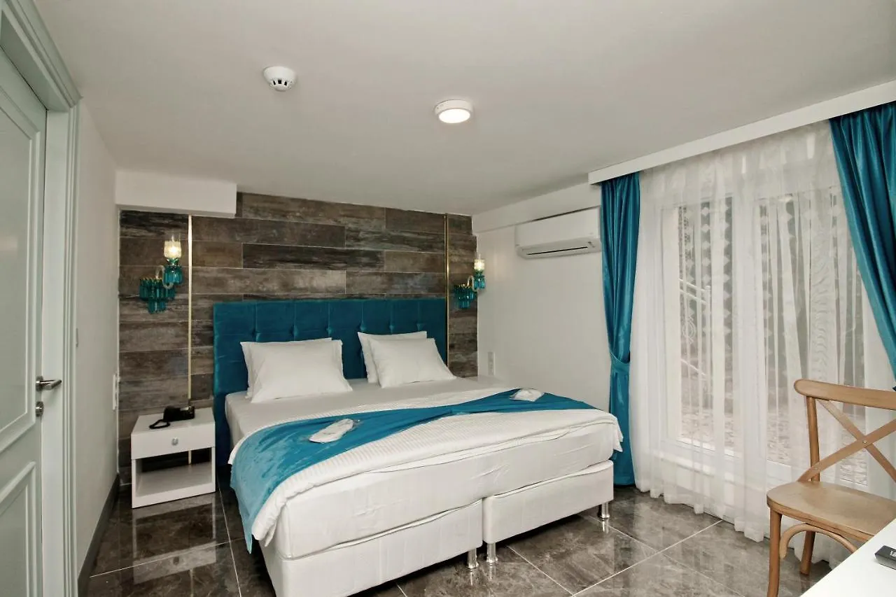 Yazar Lara Hotel Antalya