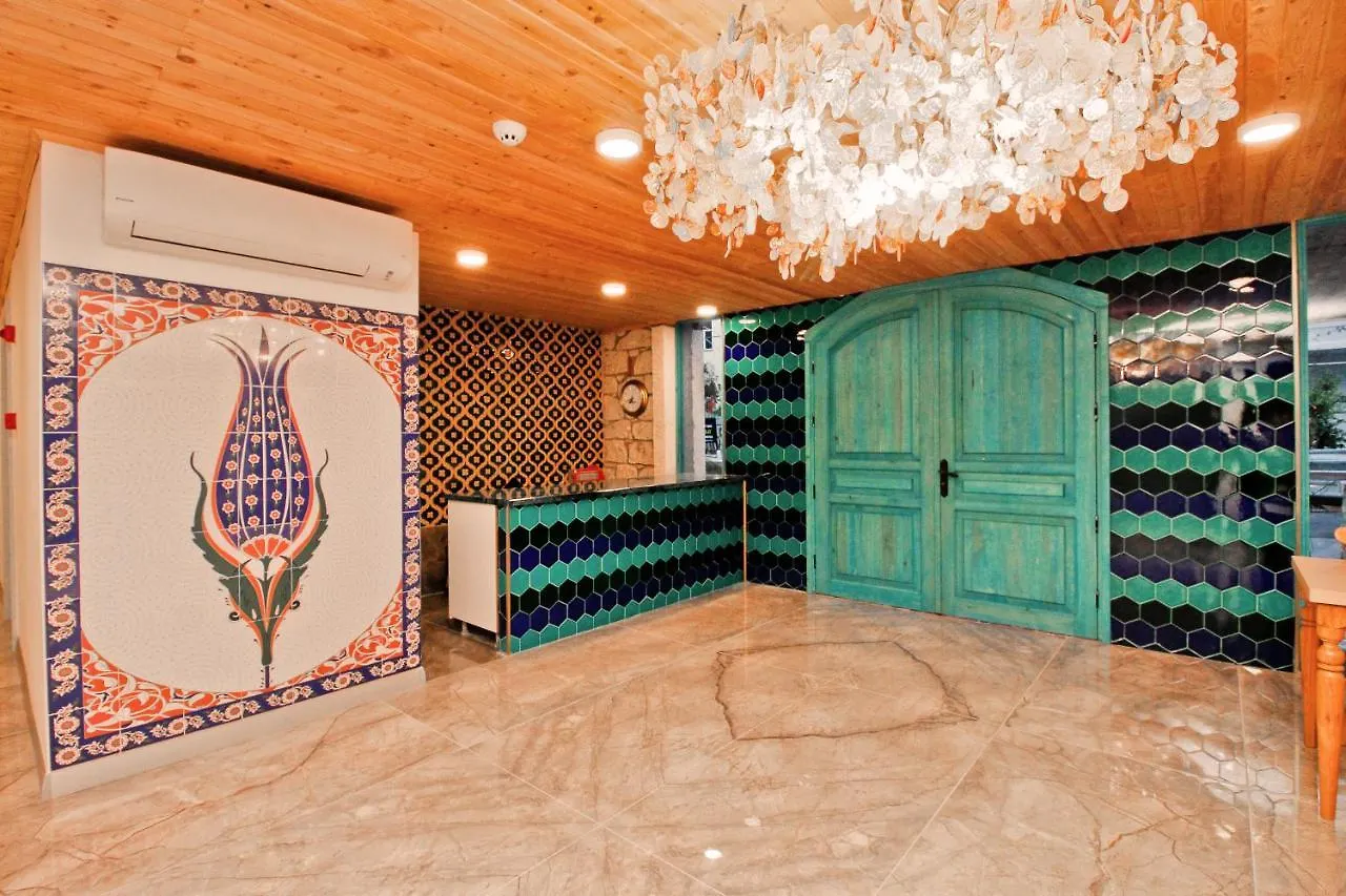 Yazar Lara Hotel Antalya
