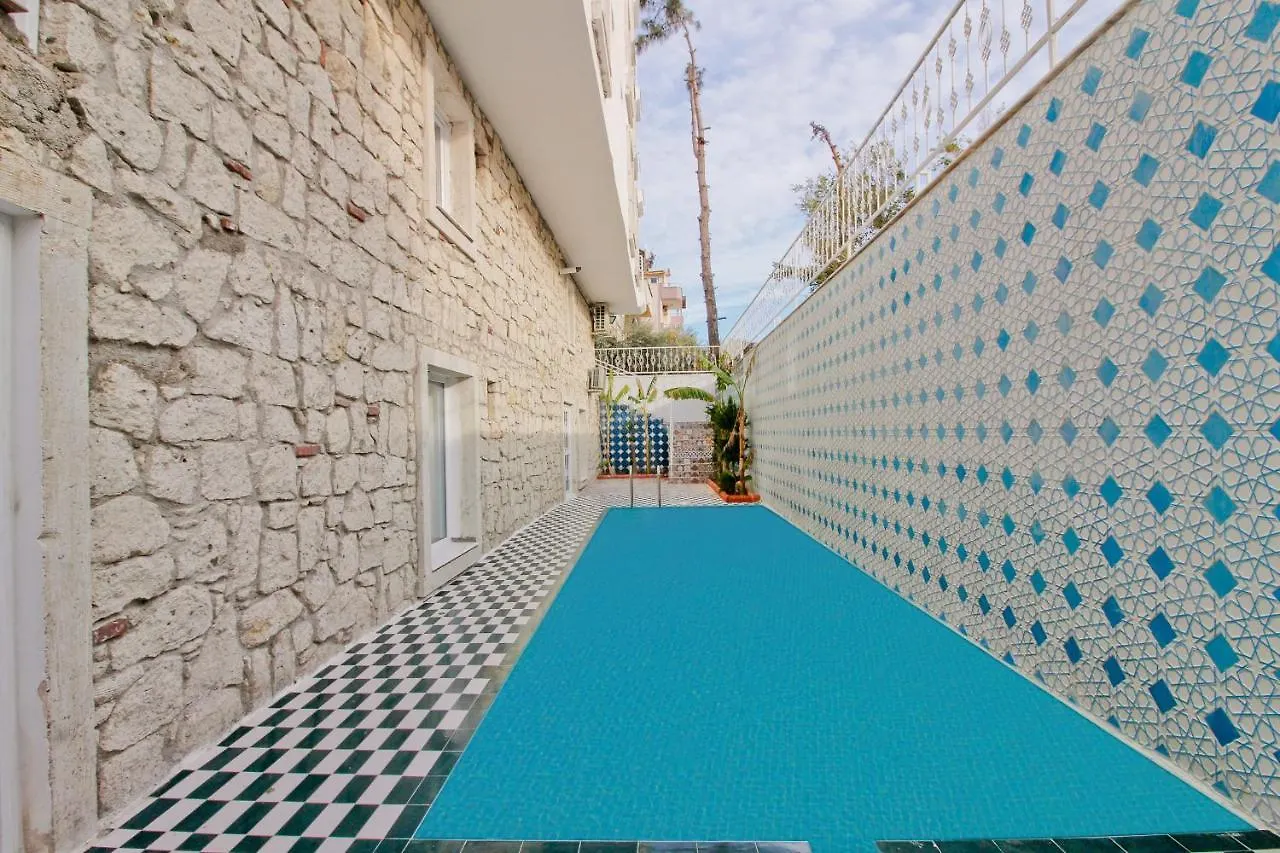 Yazar Lara Hotel Antalya